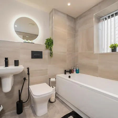 Luxury Serviced Penthouse - City Centre - En Bedrooms - Free Netflix Leeds (West Yorkshire)