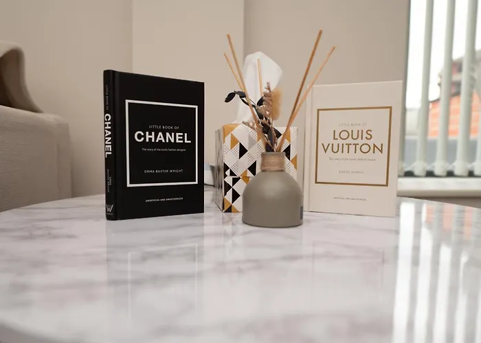 Luxury Serviced Penthouse - City Centre - En Bedrooms - Free Netflix * Leeds (West Yorkshire)