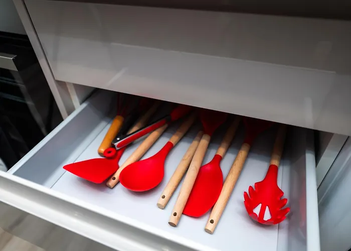 Апартаменти Luxury Serviced Penthouse - City Centre - En Bedrooms - Free Netflix